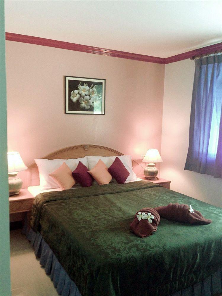 Silla Patong Hostel מראה חיצוני תמונה