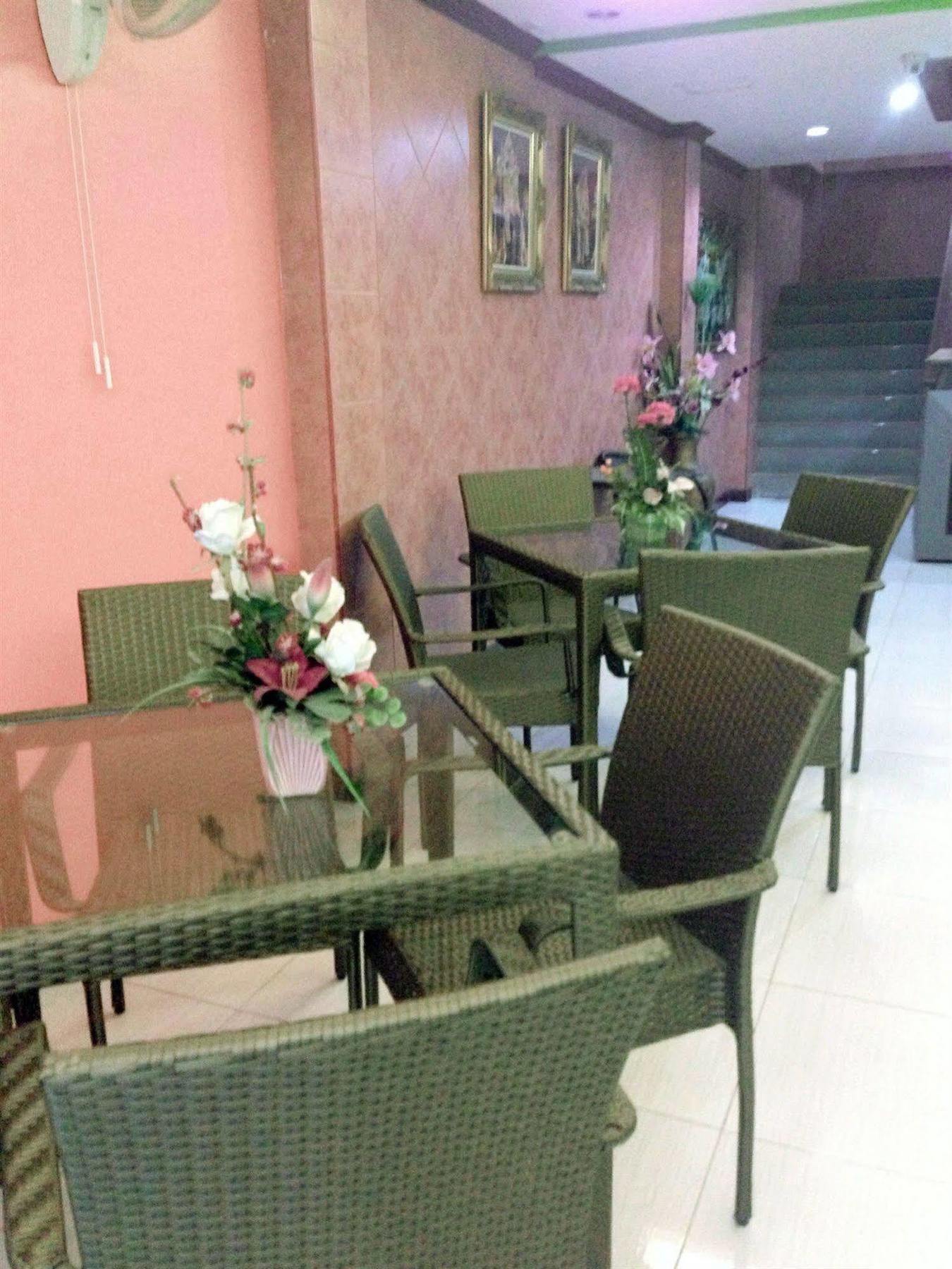 Silla Patong Hostel מראה חיצוני תמונה